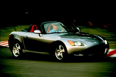 Boy I wish that I could fit this sucker into my Honda CRX!